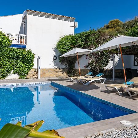 Campo Agave Luxury Tents Sayalonga Exteriör bild